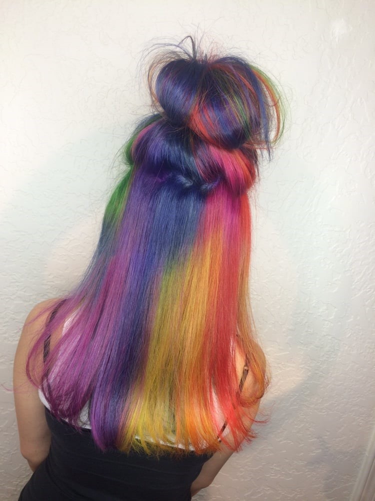 Inside SYS Hair